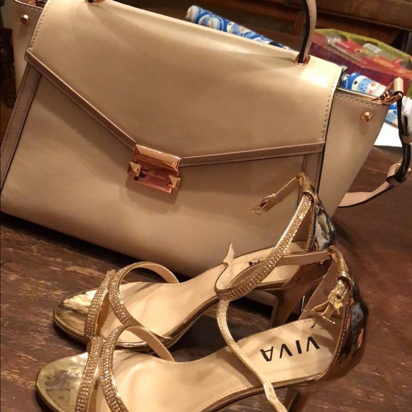 MK purse with matching wallet - Picture 3 of 5